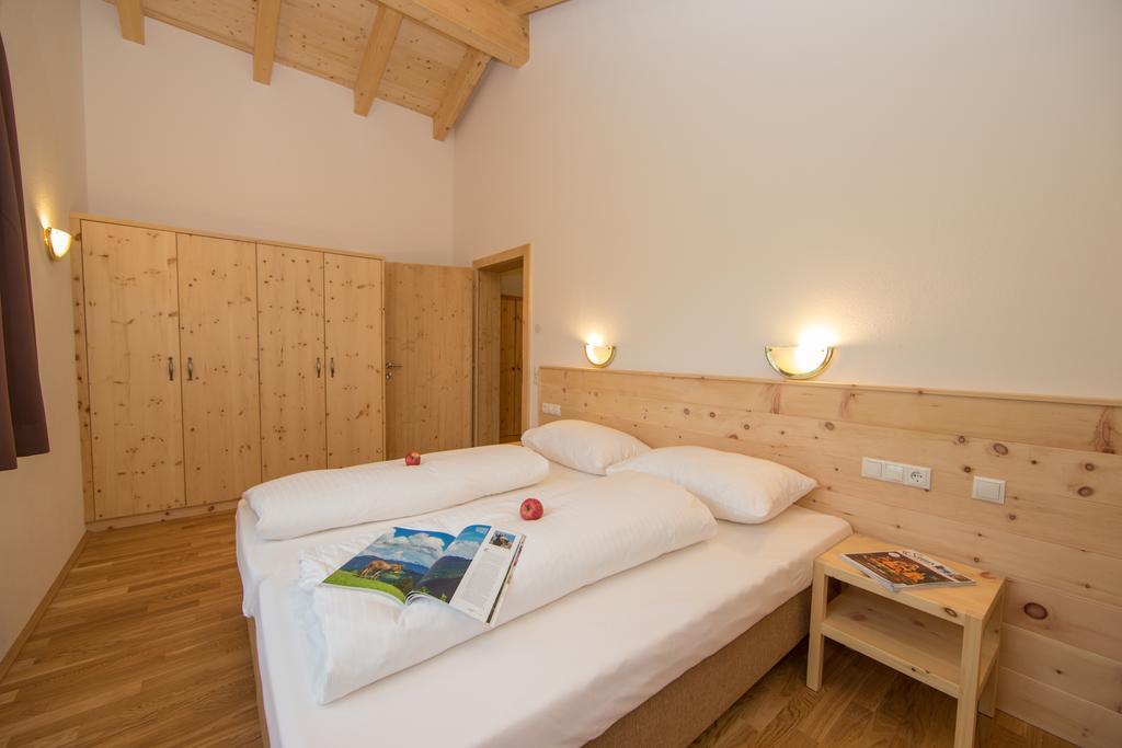 Penthousewohnung Mit Garten Sauna Pool Maishofen Rum bild